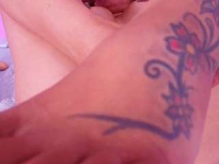 carolina-foxx's CamSoda show and profile