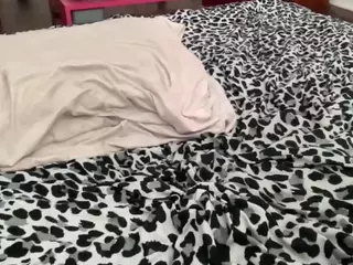 Daisy Love's Live Sex Cam Show