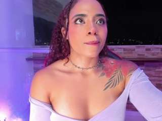 Latina Masturbat camsoda emily-brownn