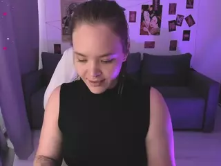 Evelina-Darliing's Live Sex Cam Show