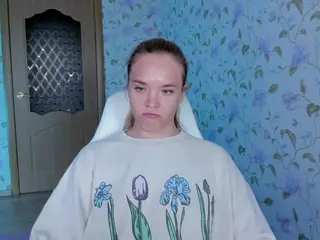 Evelina-Darliing's Live Sex Cam Show