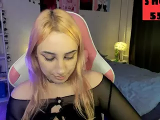 MoranaKit's Live Sex Cam Show
