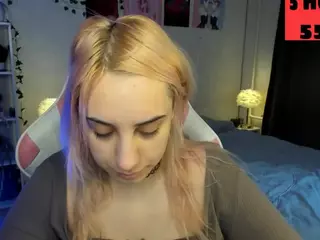 MoranaKit's Live Sex Cam Show