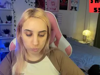 MoranaKit's Live Sex Cam Show