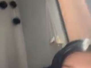 Live webcam model suphora on Soda Cams