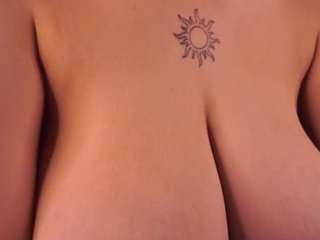 anuricbriny Sex Cam Show