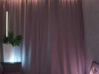 anuricbriny Sex Cam Show