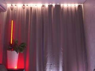 anuricbriny Sex Cam Show