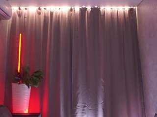 anuricbriny Sex Cam Show