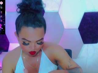bryttannyjhons's CamSoda show and profile