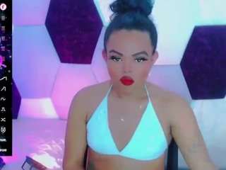 bryttannyjhons Live Webcam on CamSoda