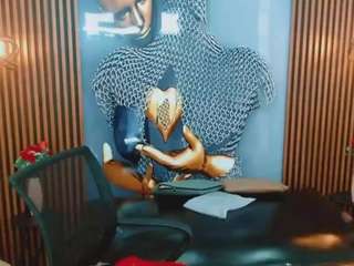 bryttannyjhons's live room