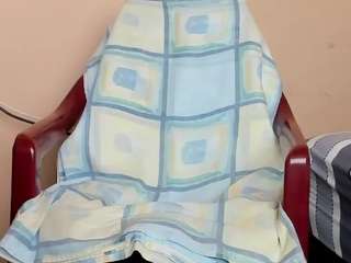 honeybearr7's CamSoda show and profile