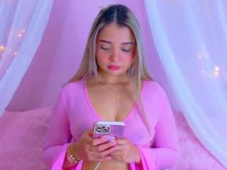 miilla-cooper webcam