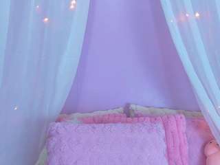 miilla-cooper live webcam show