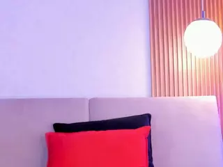 Miilla-Cooper's Live Sex Cam Show