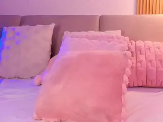 Miilla-Cooper's Live Sex Cam Show
