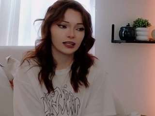 Live webcam model audreyadams on Soda Cams