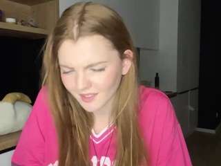 kristalwynn camsoda Adult 321chat 