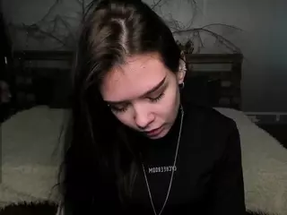 LaylaShineee's Live Sex Cam Show