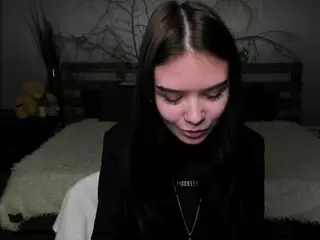 LaylaShineee's Live Sex Cam Show