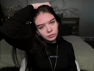 LaylaShineee's Live Sex Cam Show