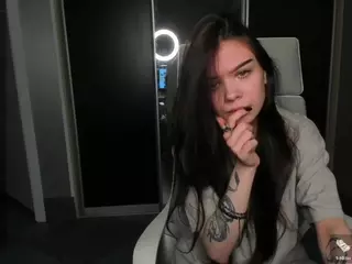 LaylaShineee's Live Sex Cam Show
