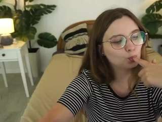  magicpeachs chat room