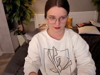 magicpeachs webcam model