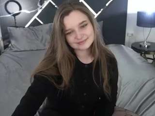 MagicPeachs live cam preview