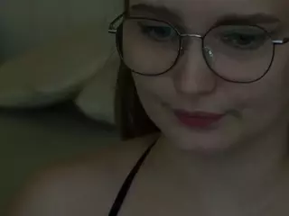 MagicPeachs's Live Sex Cam Show