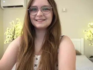 MagicPeachs's Live Sex Cam Show