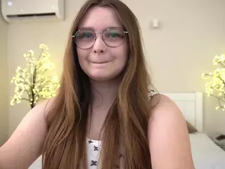 MagicPeachs's Live Sex Cam Show