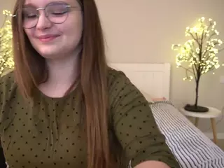 MagicPeachs's Live Sex Cam Show