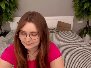 MagicPeachs's Live Sex Cam Show