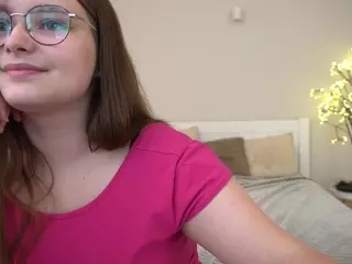 MagicPeachs's Live Sex Cam Show
