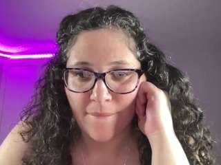 adrianeblake Live Webcam on CamSoda