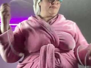adrianeblake webcam
