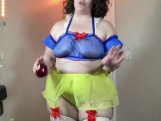 adrianeblake from camsoda