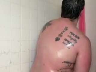 Live webcam model adrianeblake on Soda Cams