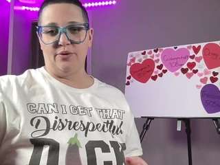 Live webcam model adrianeblake on Soda Cams