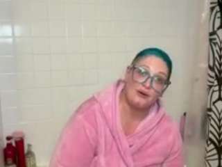 adrianeblake Live Webcam on CamSoda