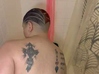 Live webcam model adrianeblake on Soda Cams