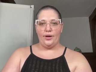 adrianeblake live webcam show