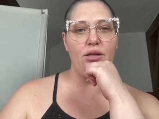 adrianeblake live webcam show