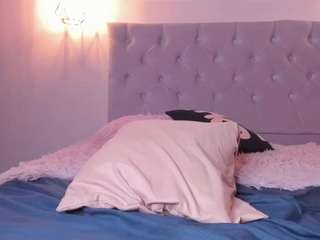 atenajb Live Webcam on CamSoda