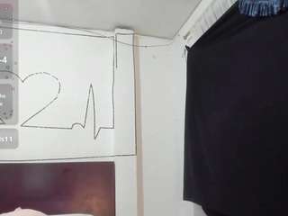 milfcomesfirst webcam