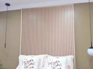 ValerieFerrer's Live Sex Cam Show