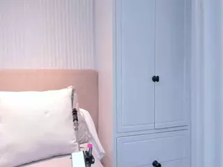 ValerieFerrer's Live Sex Cam Show