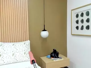 ValerieFerrer's Live Sex Cam Show